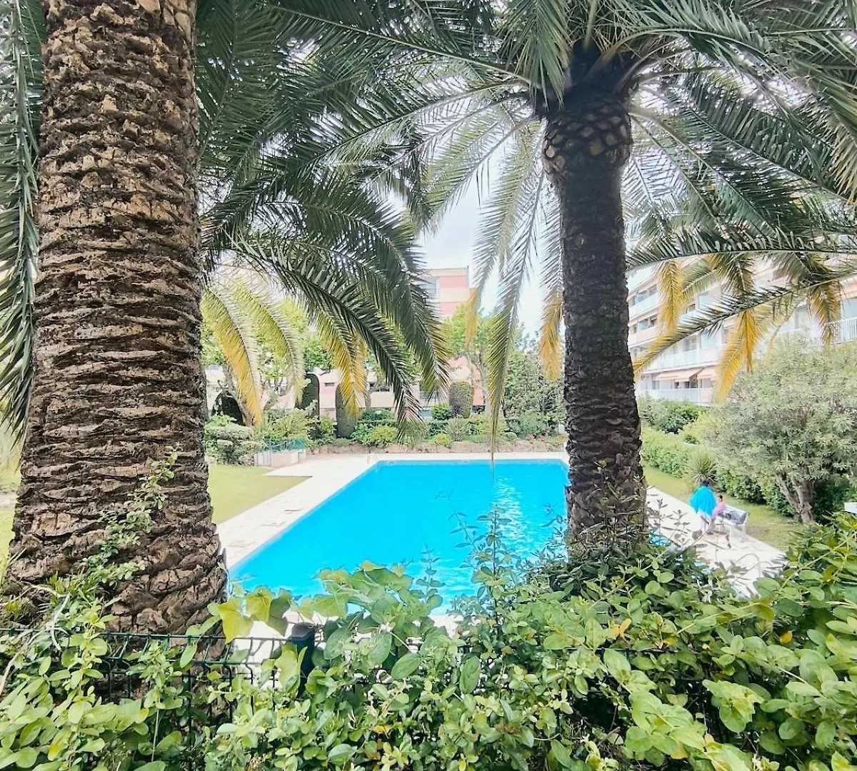 Home2Sea - Piscine, Jardin, Studio Cabine, 5 Couchages Vallauris Διαμέρισμα